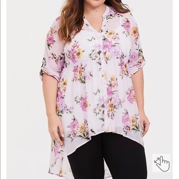 Torrid NWT high low top, button up top, pink floral, size 2 - Picture 1 of 10